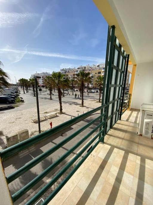 Atlantic Lodge, 1ª Linha De Praia! Costa da Caparica Exterior photo