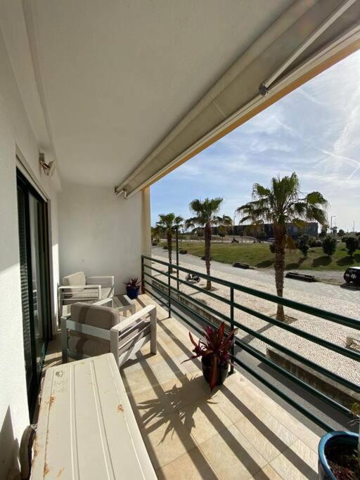 Atlantic Lodge, 1ª Linha De Praia! Costa da Caparica Exterior photo